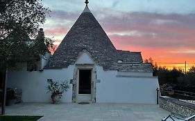 Trulli Apulia- Valle D'Itria-